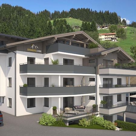 Das Neue Sonnberg Living, Ski In-Ski Out Brixen im Thale Exterior photo