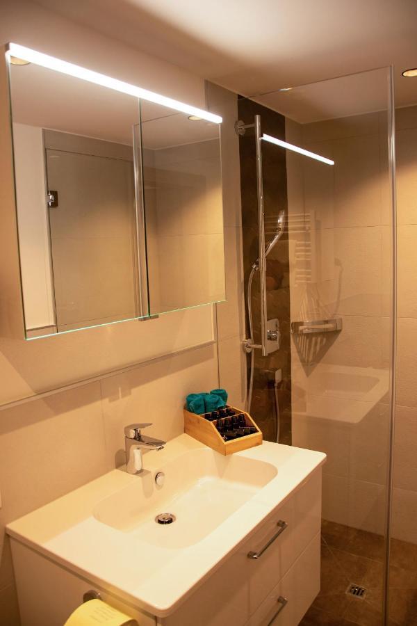 Das Neue Sonnberg Living, Ski In-Ski Out Brixen im Thale Exterior photo